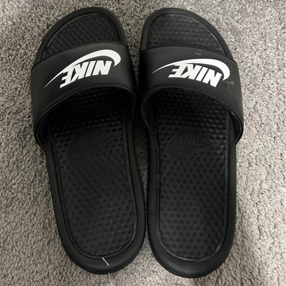 Nike Mens Benassi Solarsoft Slide 